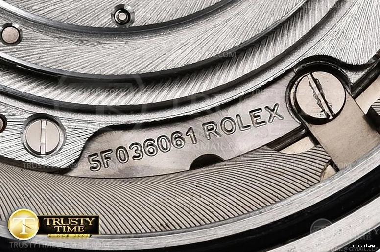 1102 Premium ROLCEL079 – Cellini Date 39mm 896